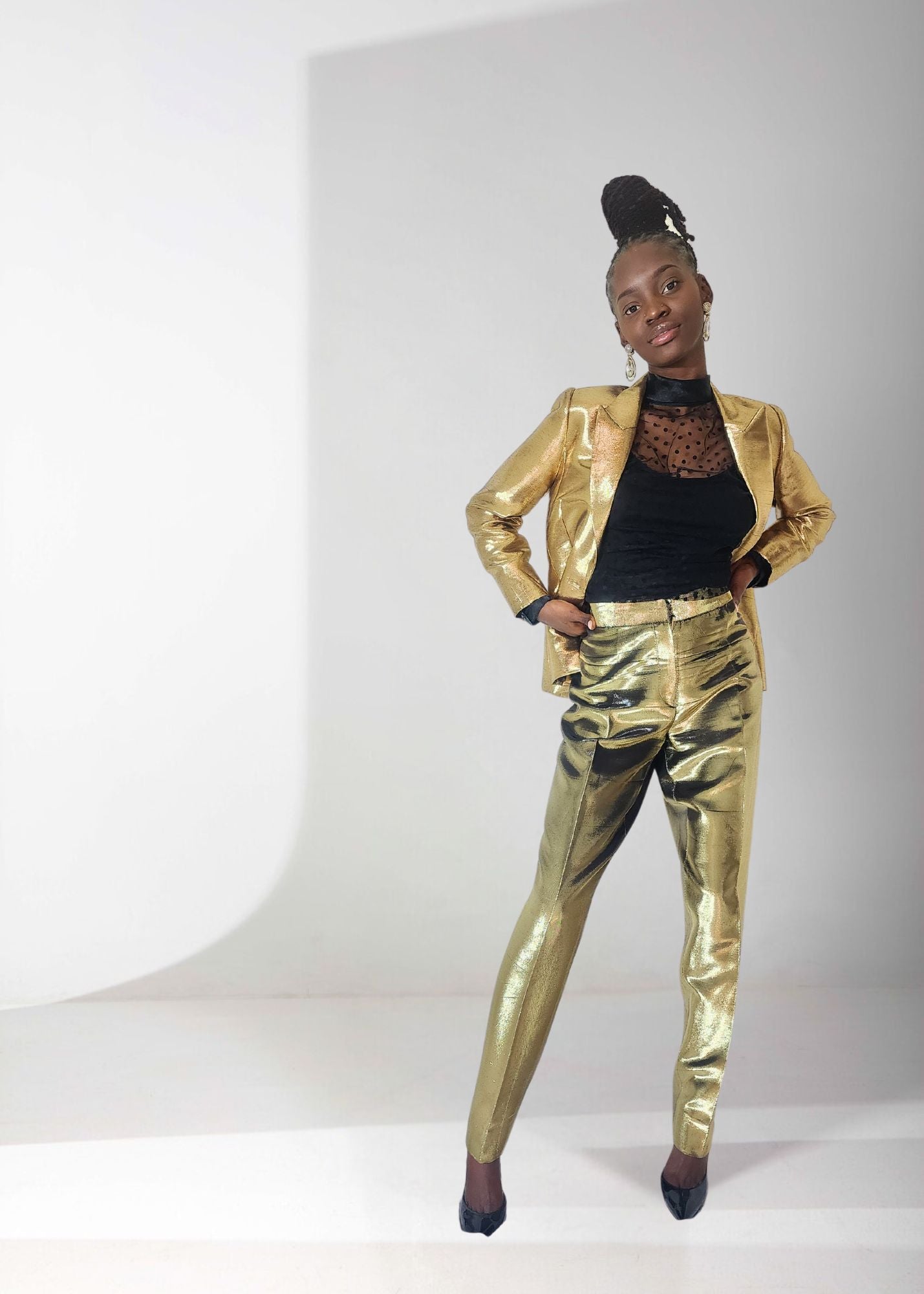 kennedy suit gold